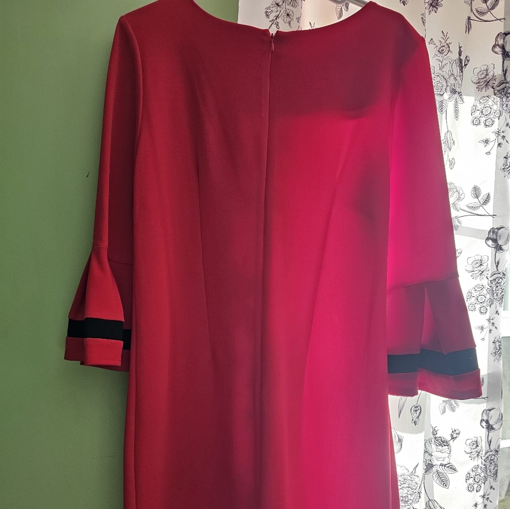 Chic Long Sleeve Red and Black Dress